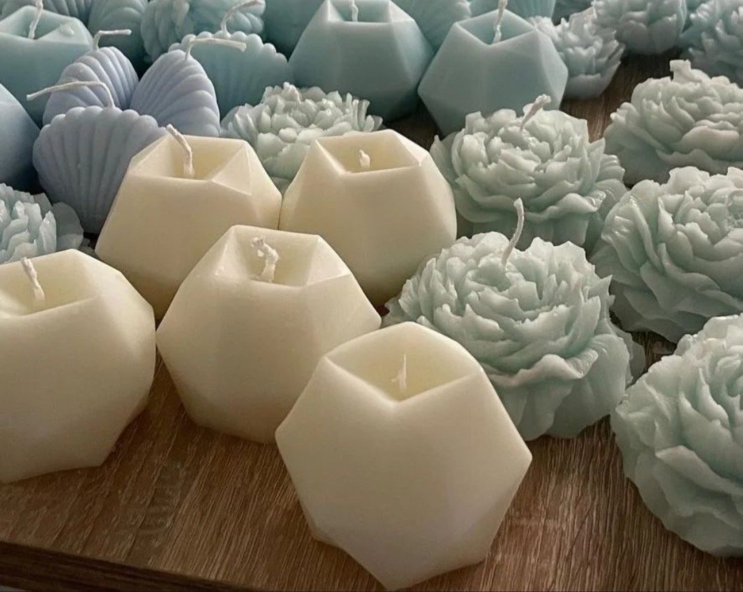 Cubic candle
