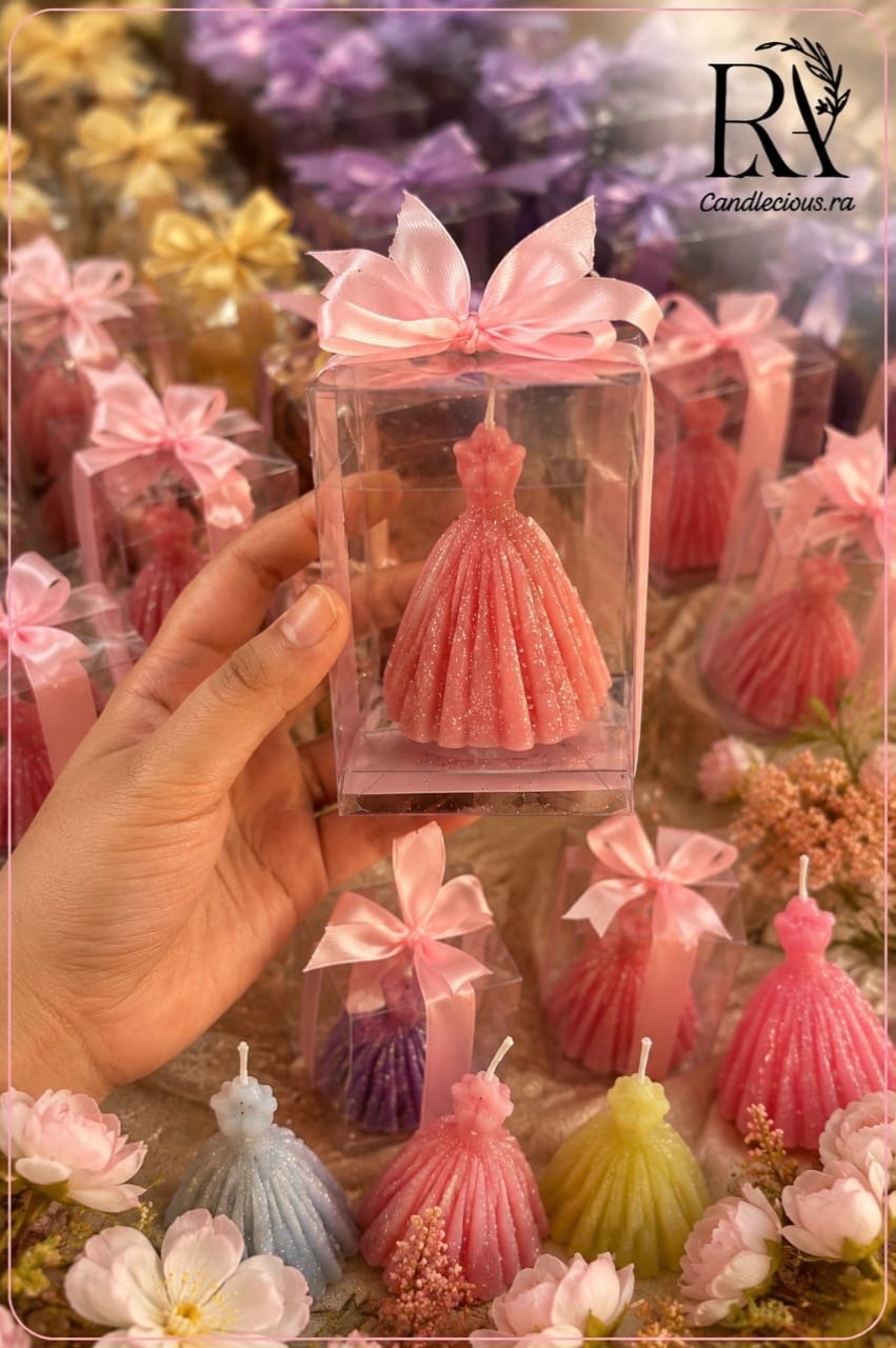 Dress candle